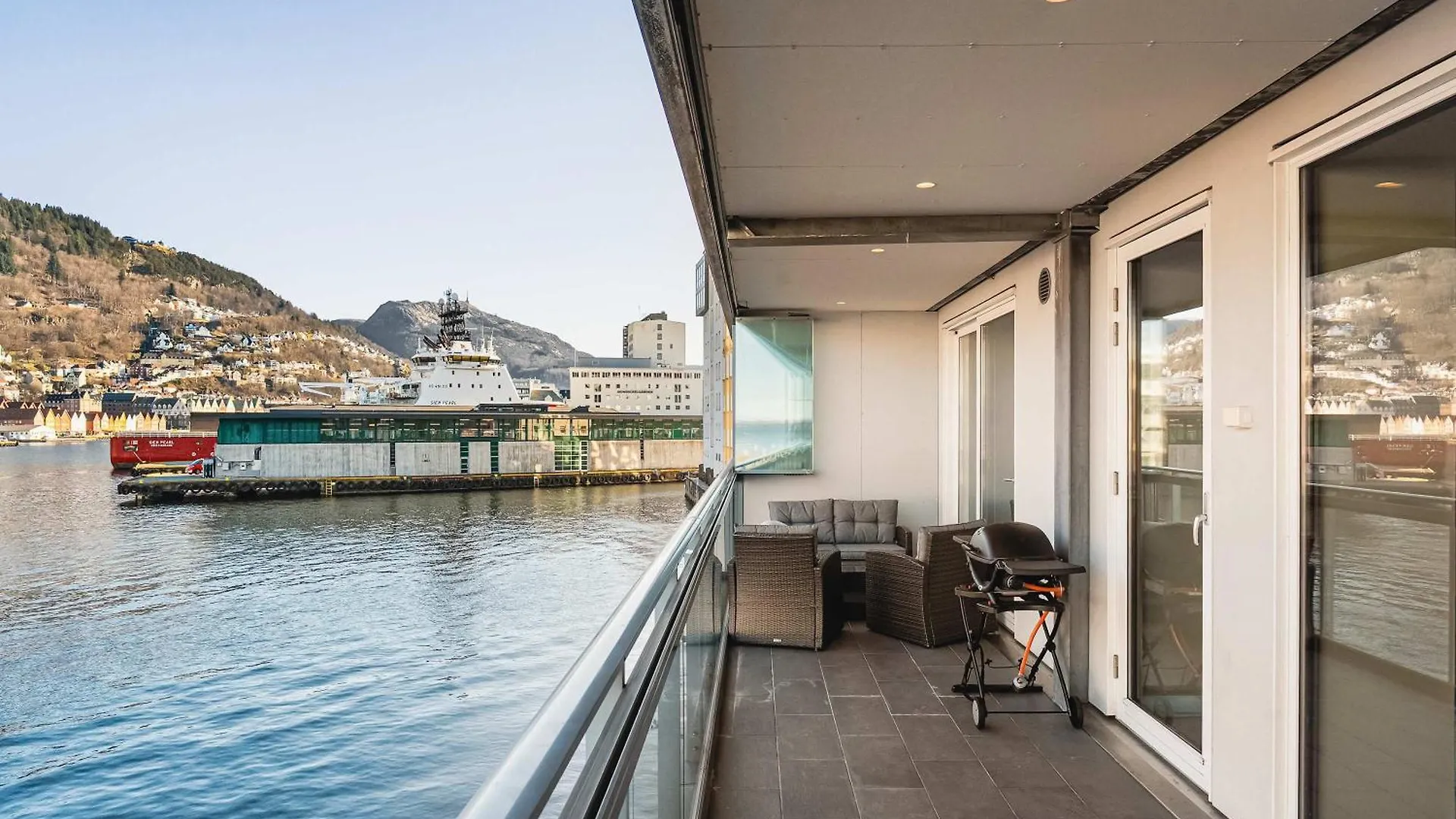 Dinbnb Apartments L 250M To Bryggen I Rooftop I Spacious Luxury Apt Bergen